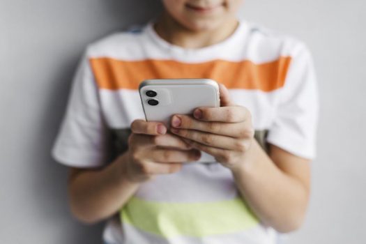 Snapchat Launches New Tool for Parents to Monitor Children's Accounts; Cox Enterprises to Acquire Axios