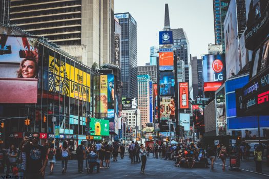 The Great Outdoors: the Global Growth of OOH What does OOH look like around the globe?